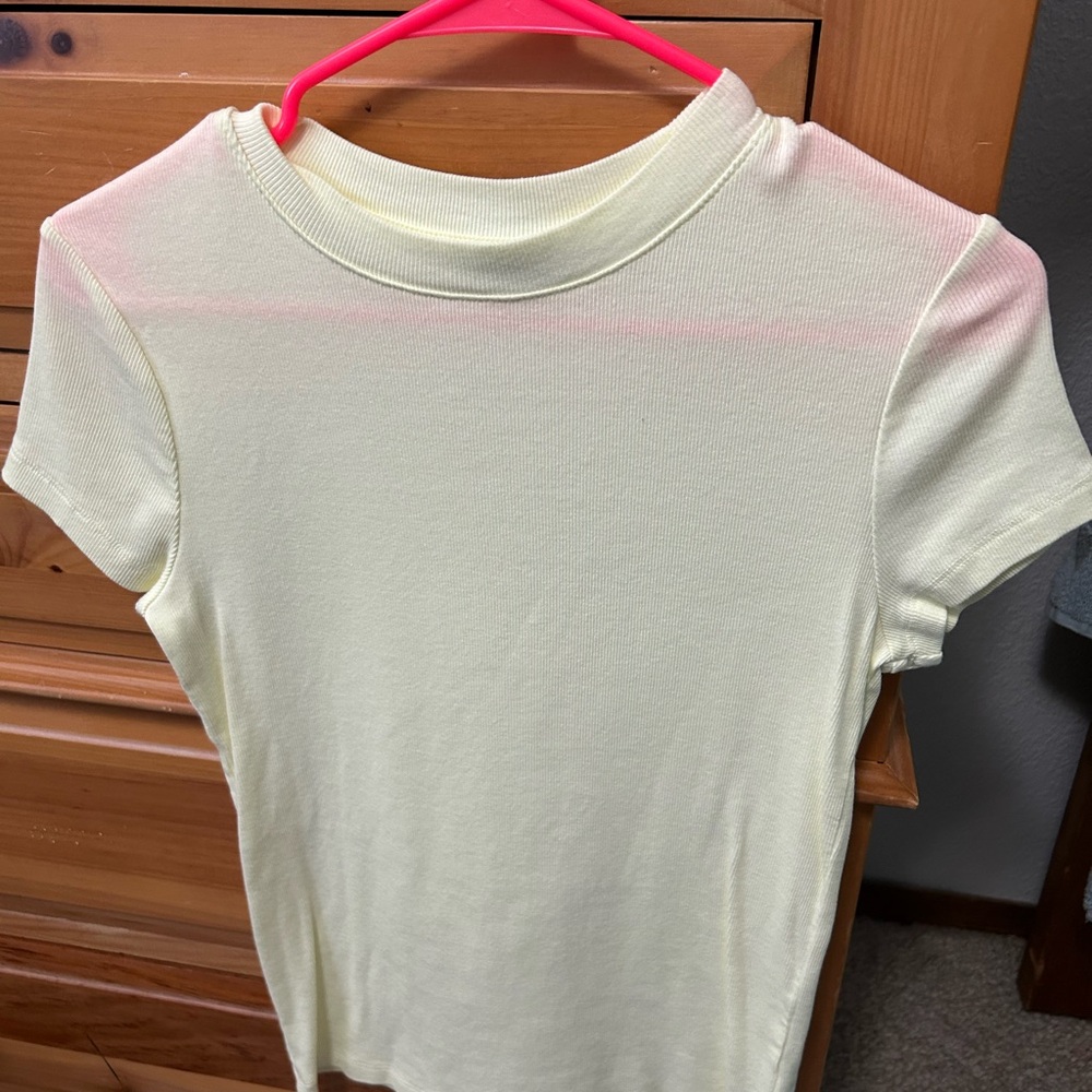 Light Yellow Short Sleeve Top